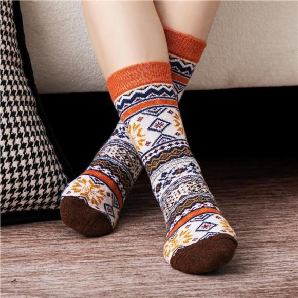 Wool Socks for Women - 5 Pairs Soft Cozy Knit Winter Warm Socks for Women Men - Picture 13 of 14